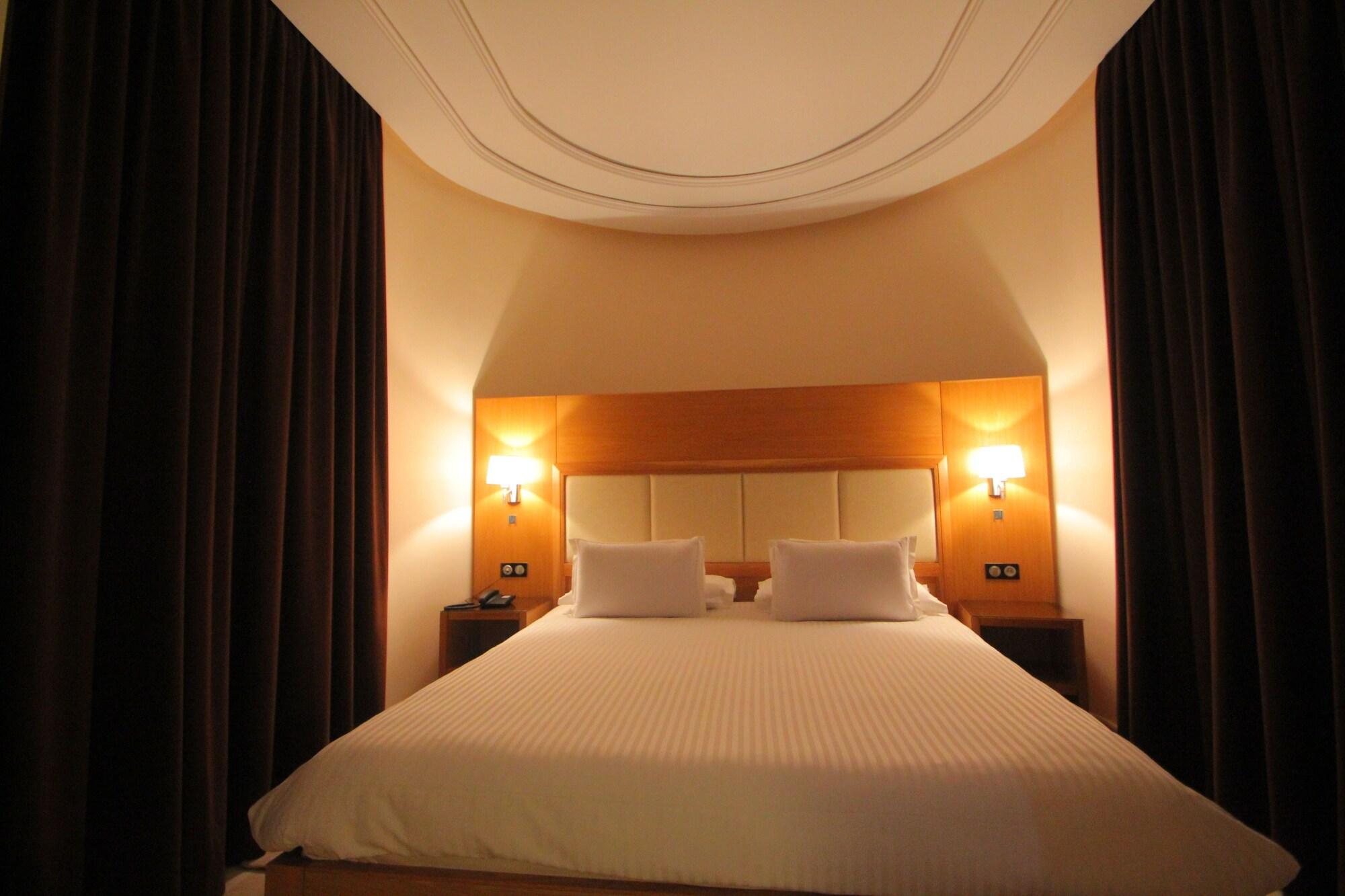 La Paloma 4*