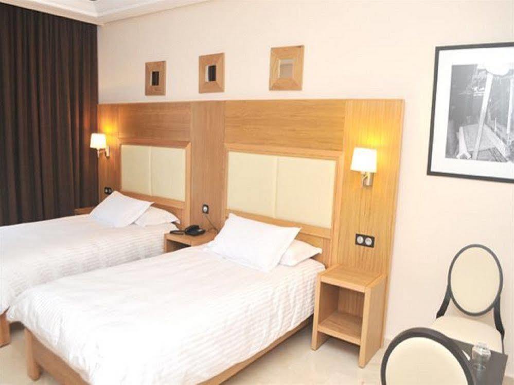 La Paloma 4*
